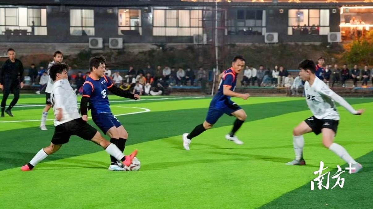 郁南“贺岁杯”足球赛落幕，宏捷·甘露队点球夺冠